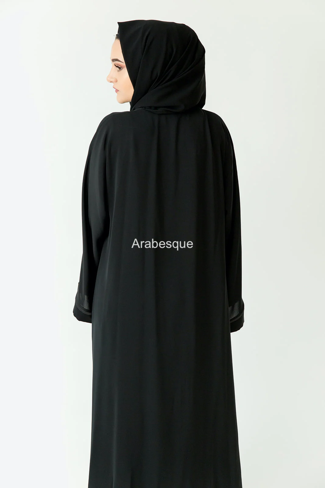 Premium Black Zip Abaya – Grey Line Border Design with Pocket and Matching Scarf - Image 4