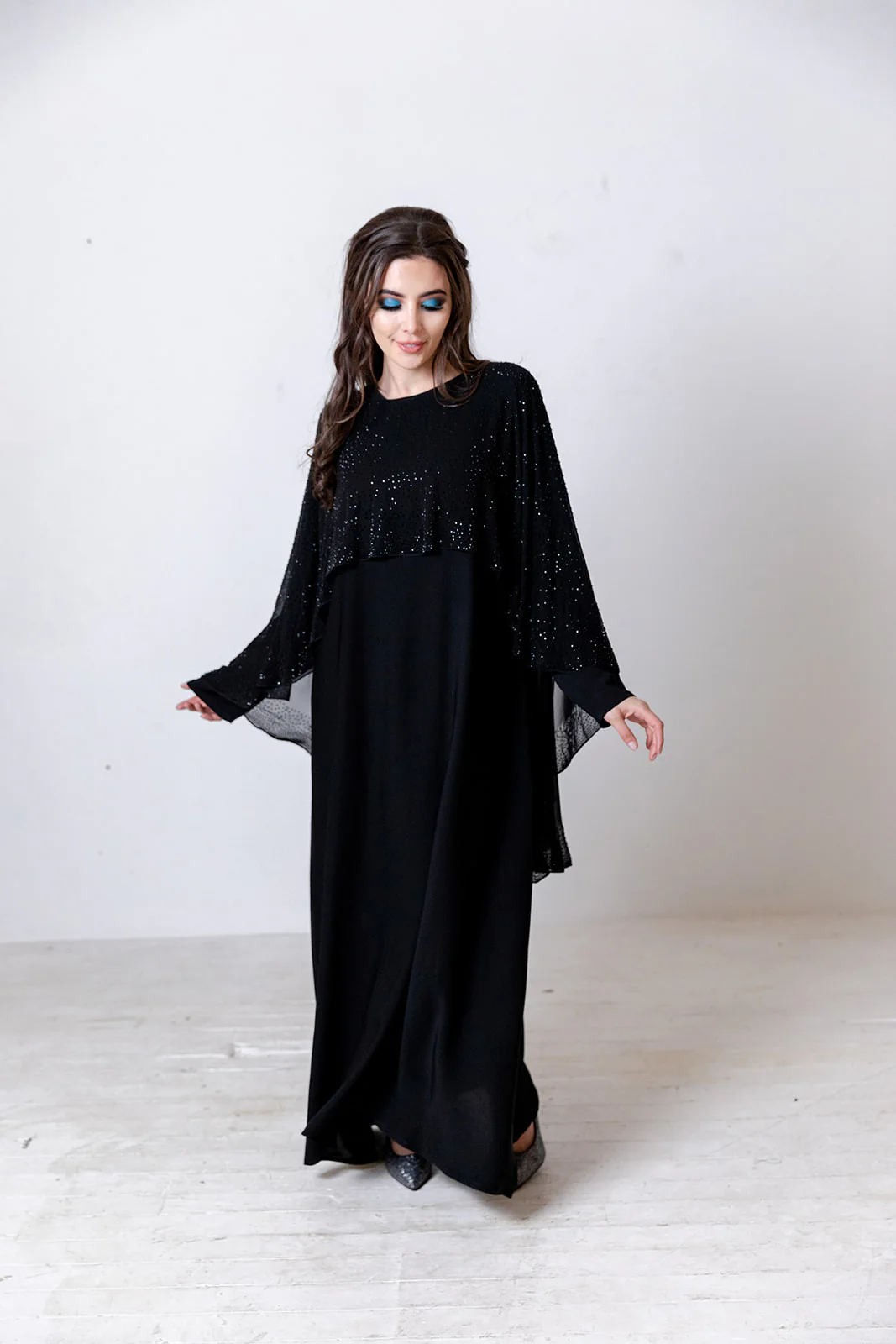 Black Closed Cape Abaya – Luxury Chiffon Design with Black Stonework - Image 2
