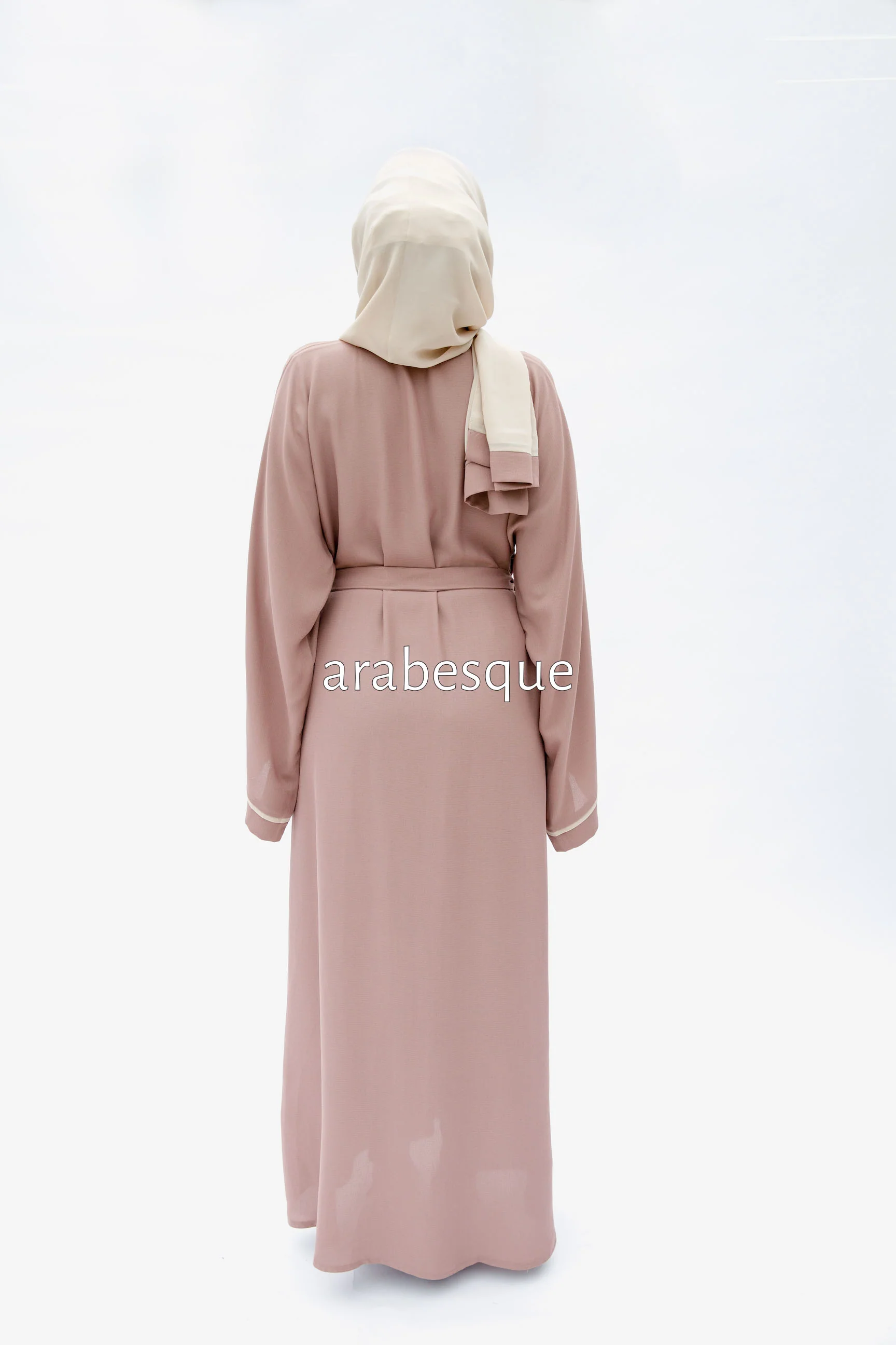 Blush Open Abaya – Luxe Piping Design with Belt - Image 5