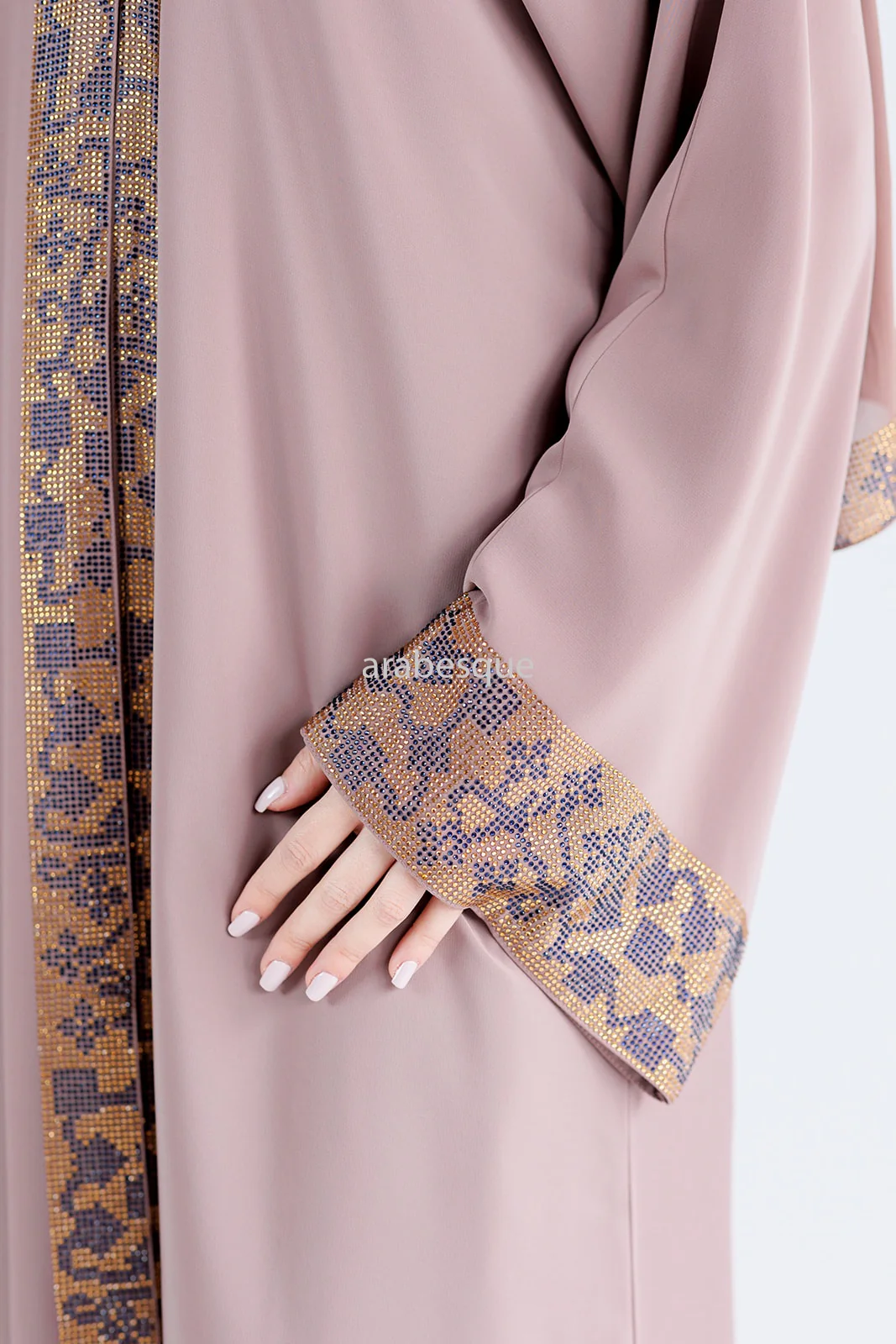 Blush Open Abaya – Luxury Patterned Embellishment in Gold and Dark Grey - Image 3