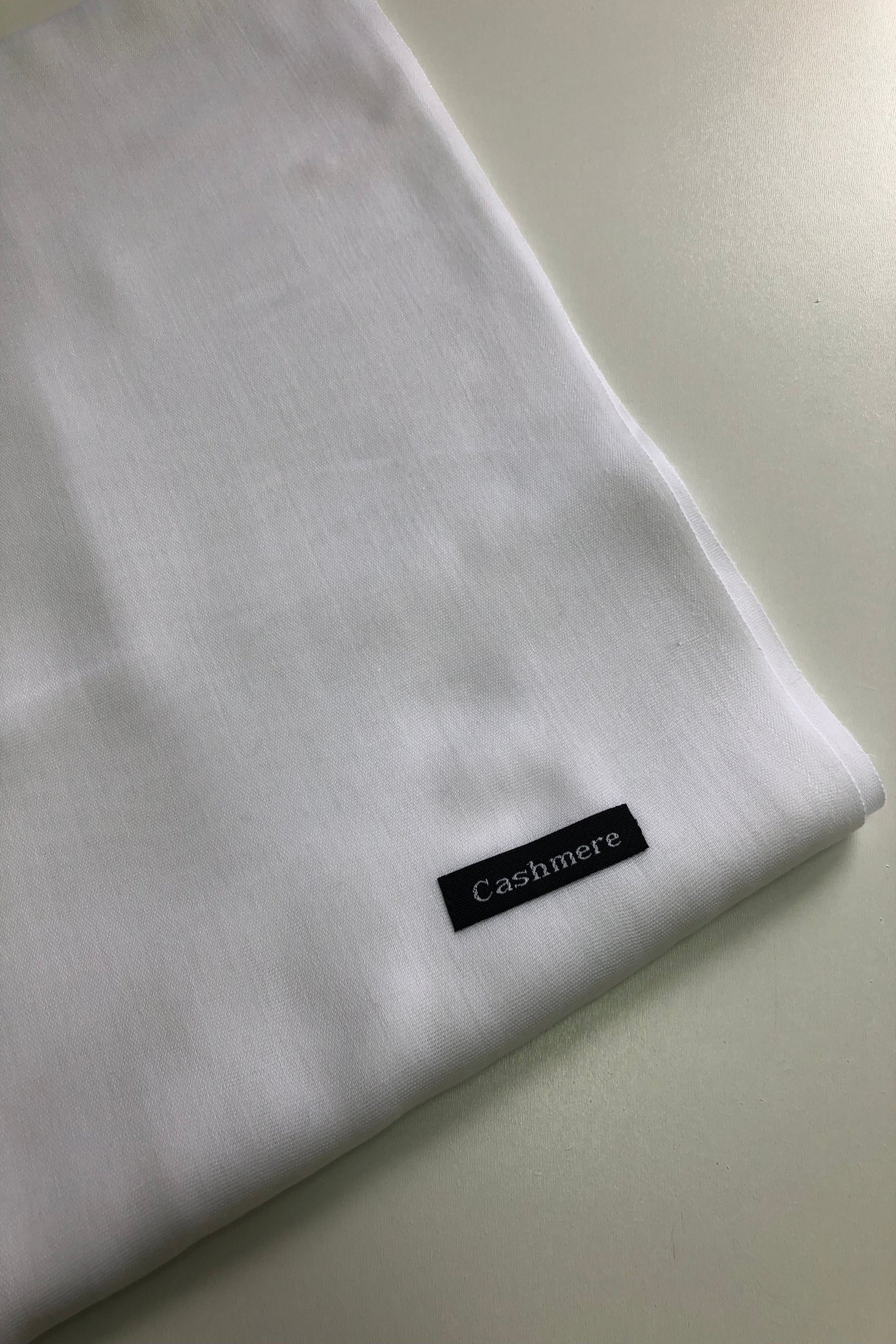 Cashmere Plain Long Hijab - Image 2