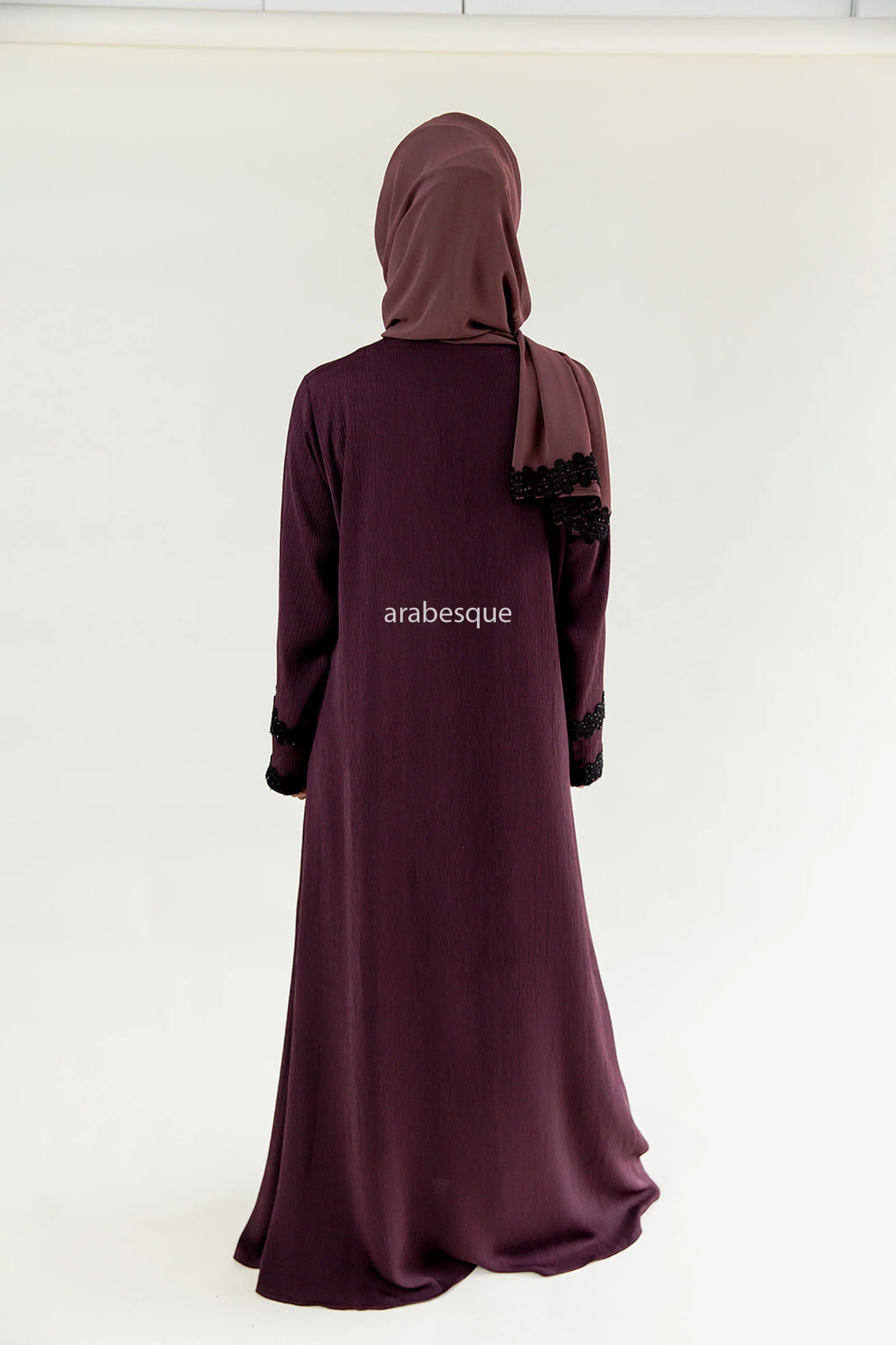 Dark Purple Closed Abaya – Textured Umbrella Cut Design with Lace Detail - Image 4