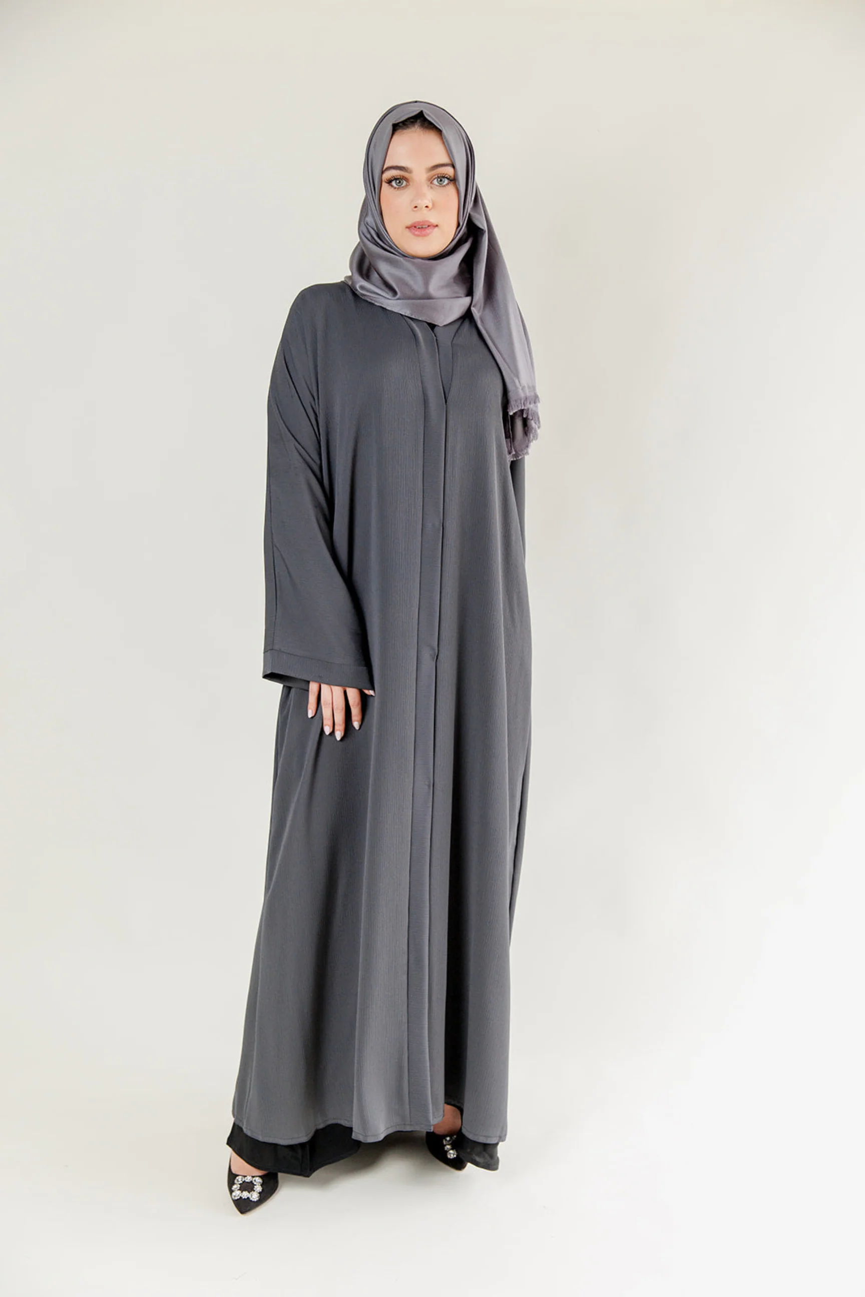Grey Open Abaya – Plain Design with Textured Finish
