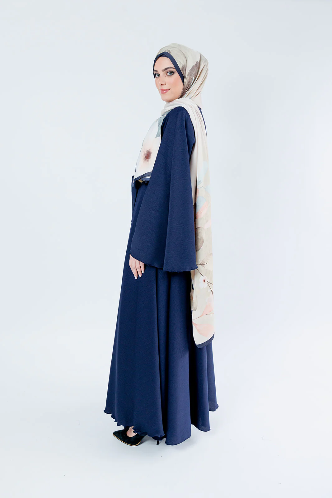 Navy Umbrella Open Abaya – Plain Textured Finish with Belt - Image 2