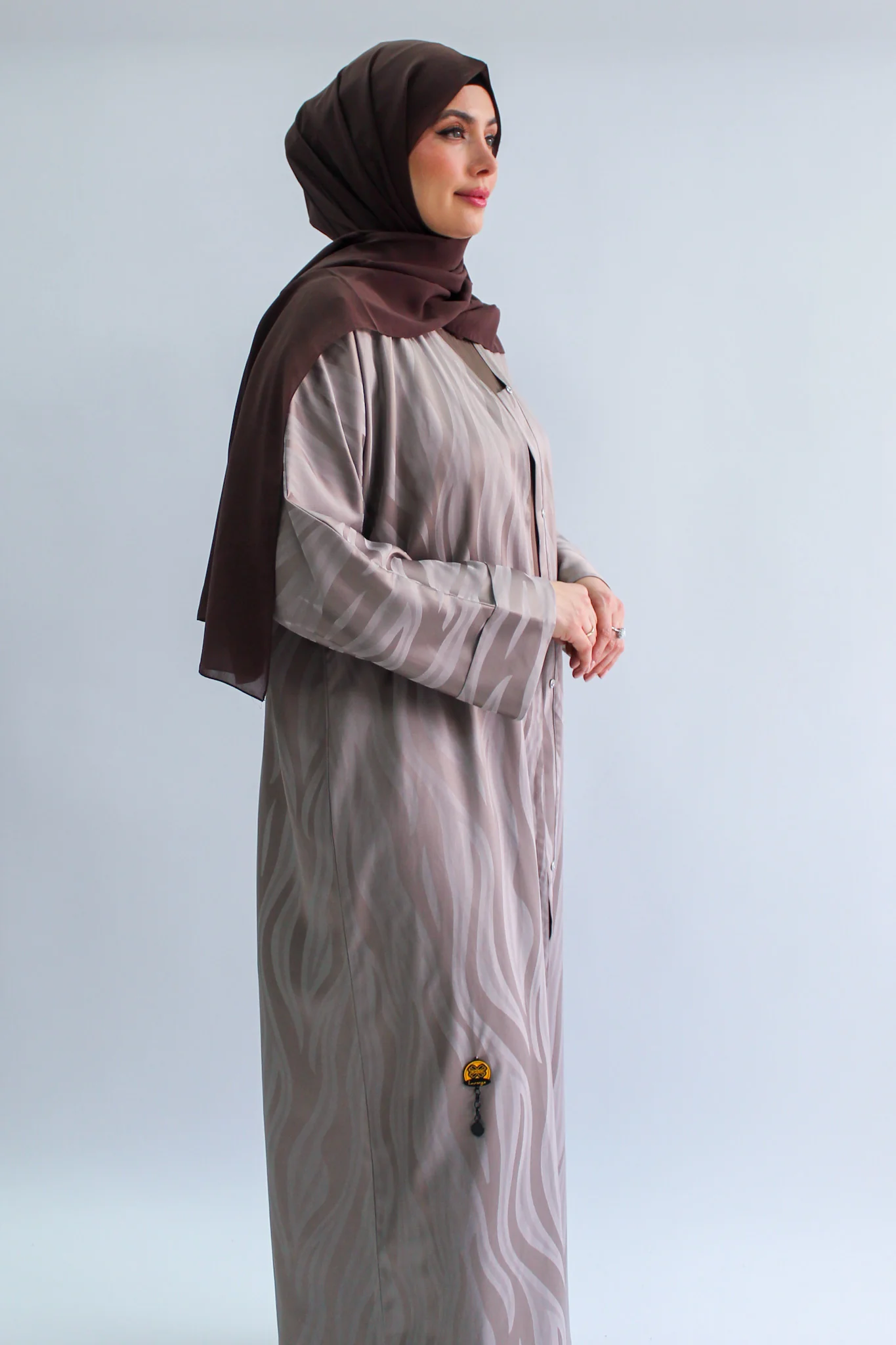 Nude Open Abaya – Wave Jacquard Pattern - Image 2